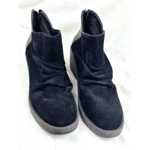 Aetrex‎ Black Kara Ankle Wedge Suede Boots Women’s Size 7 NWOT - Picture 1 of 6